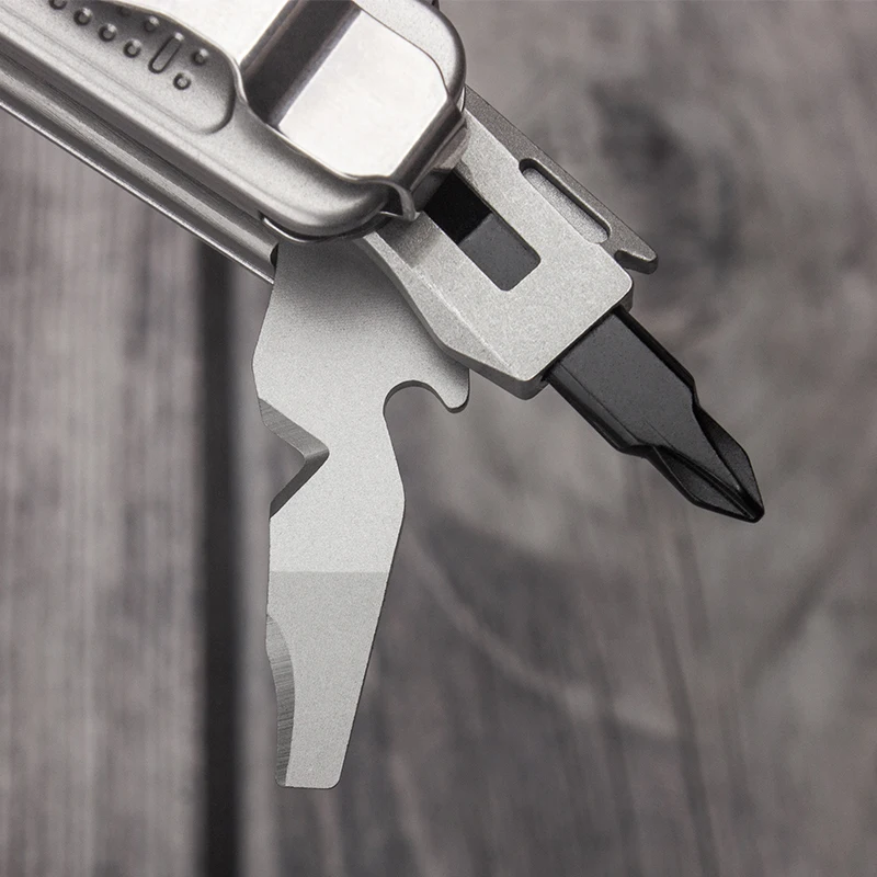 BHBT New Multifunctional Foldi – Multi Tool Plier Bewertung und Preis